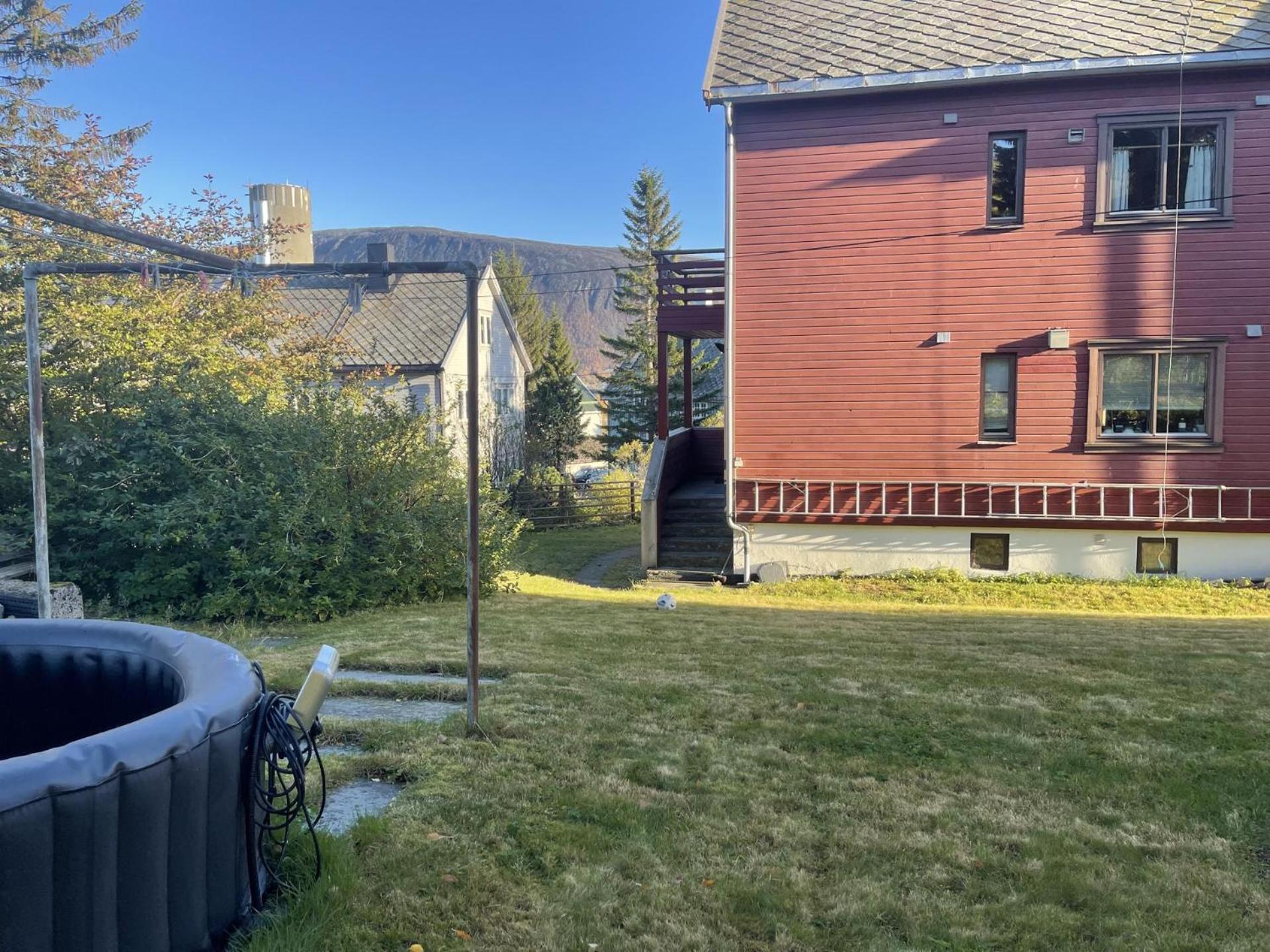 Nice Apartment Near To City Center Of Tromso Exterior photo